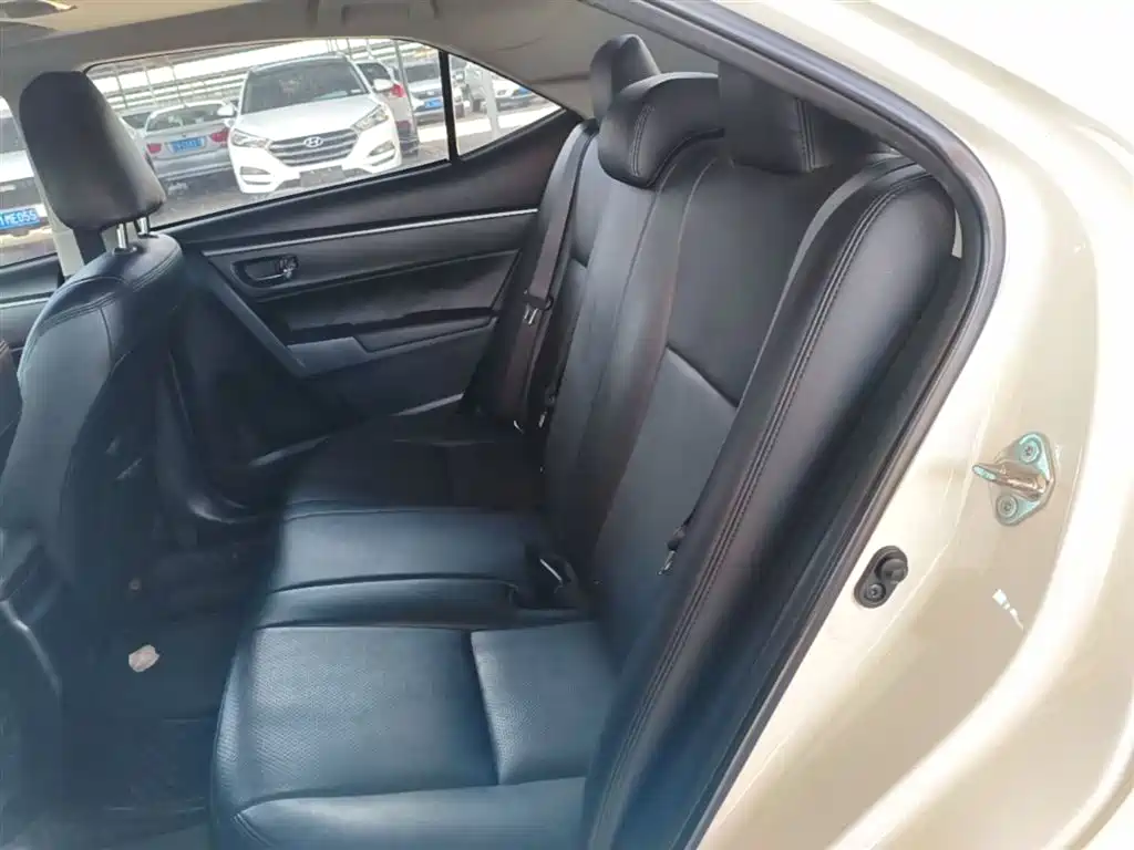Toyota Levin 2015 — фото 17