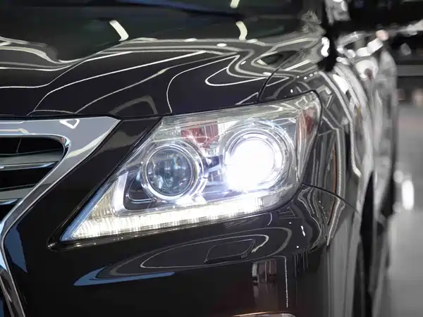 Lexus LX 2012