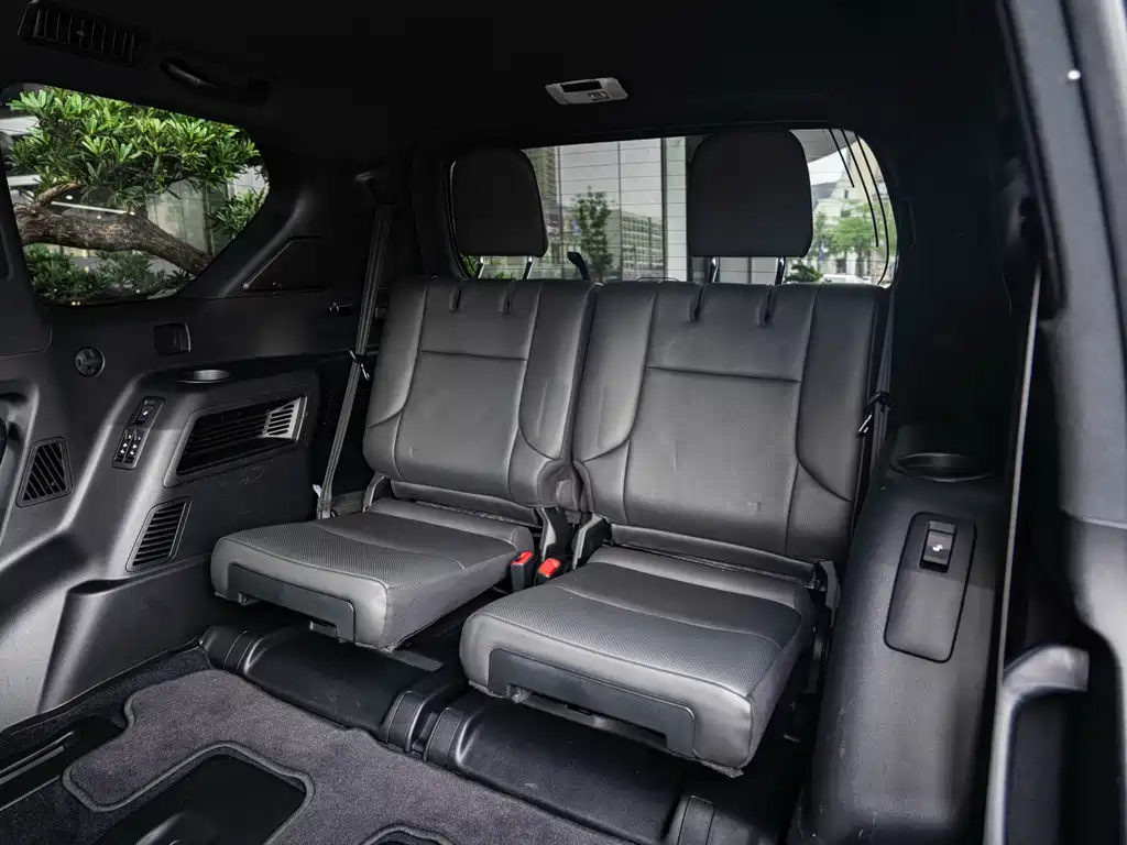 Lexus GX 2022 — фото 13