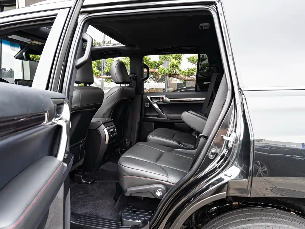 Lexus GX 2022 — фото 10