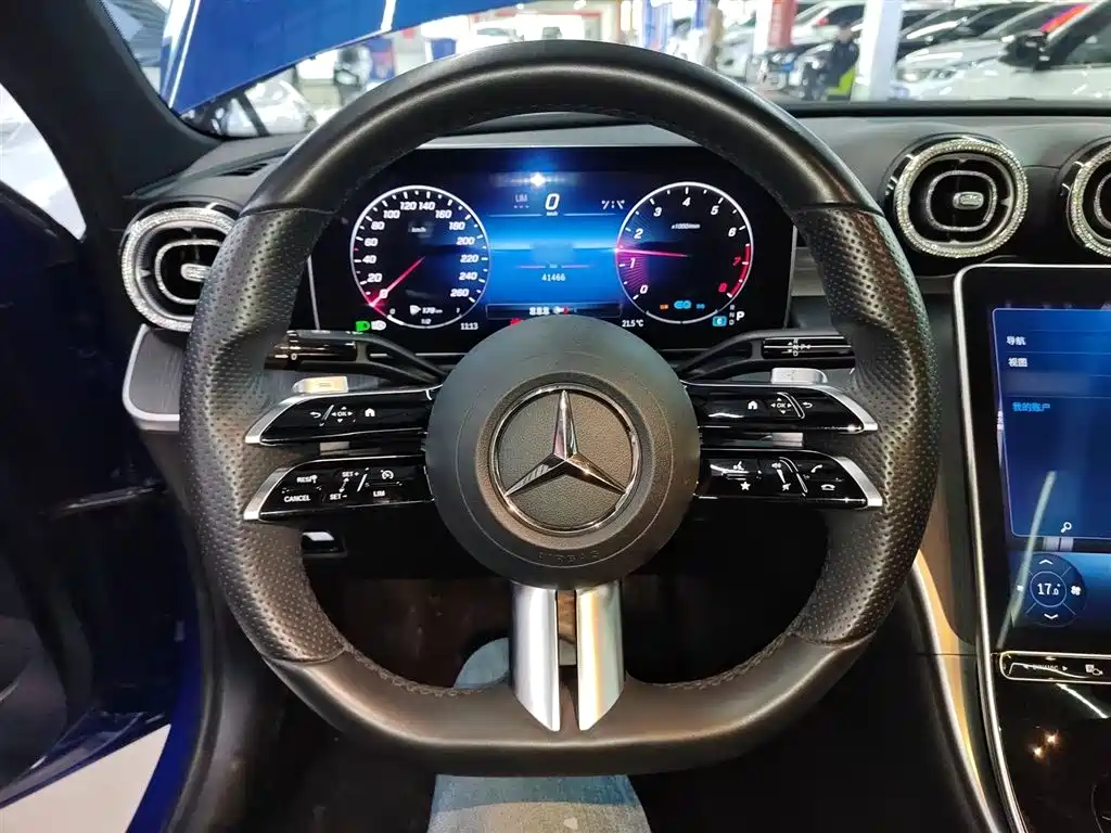 Mercedes-Benz C-Class 2022 — фото 11
