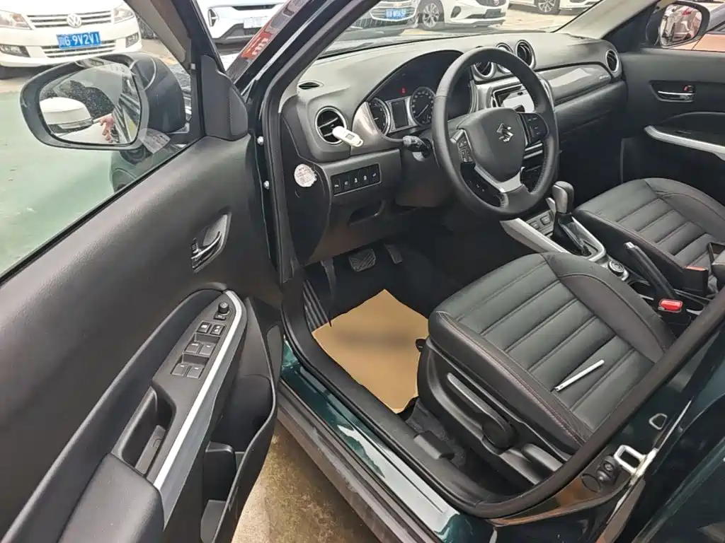 Suzuki Vitara 2017 — фото 16