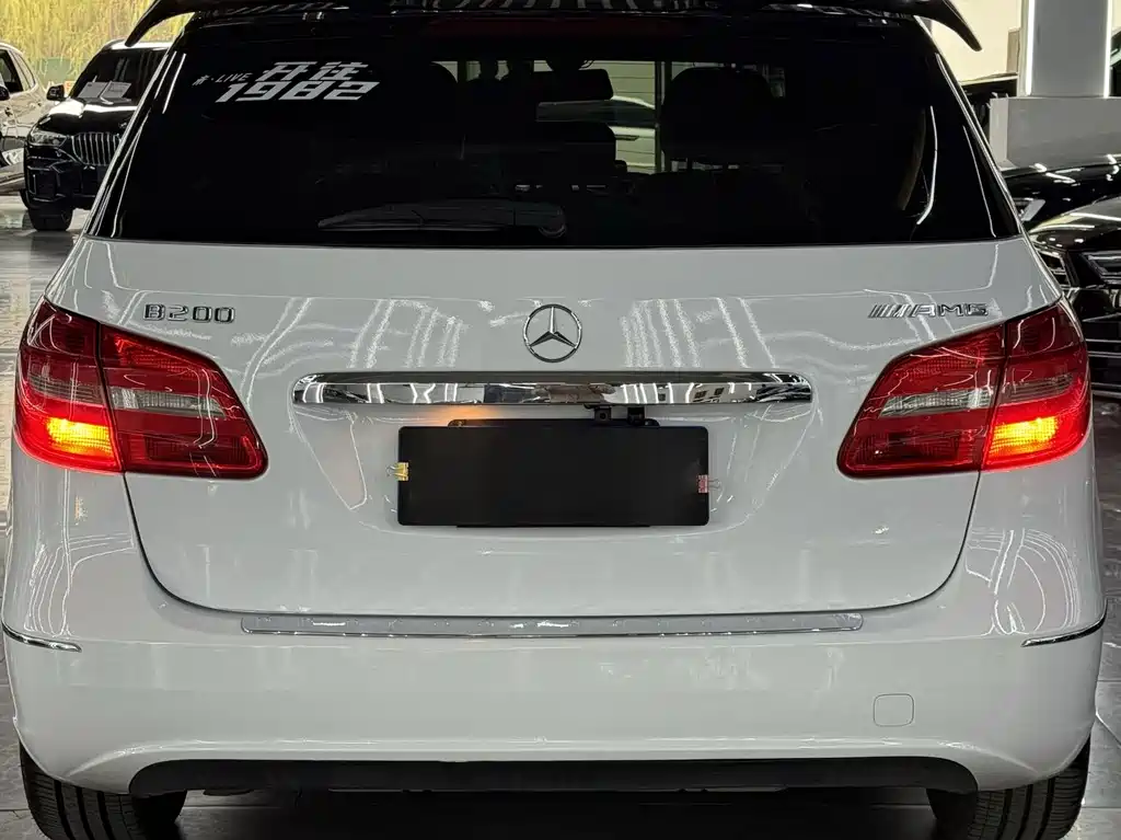 Mercedes-Benz B-Class 2014