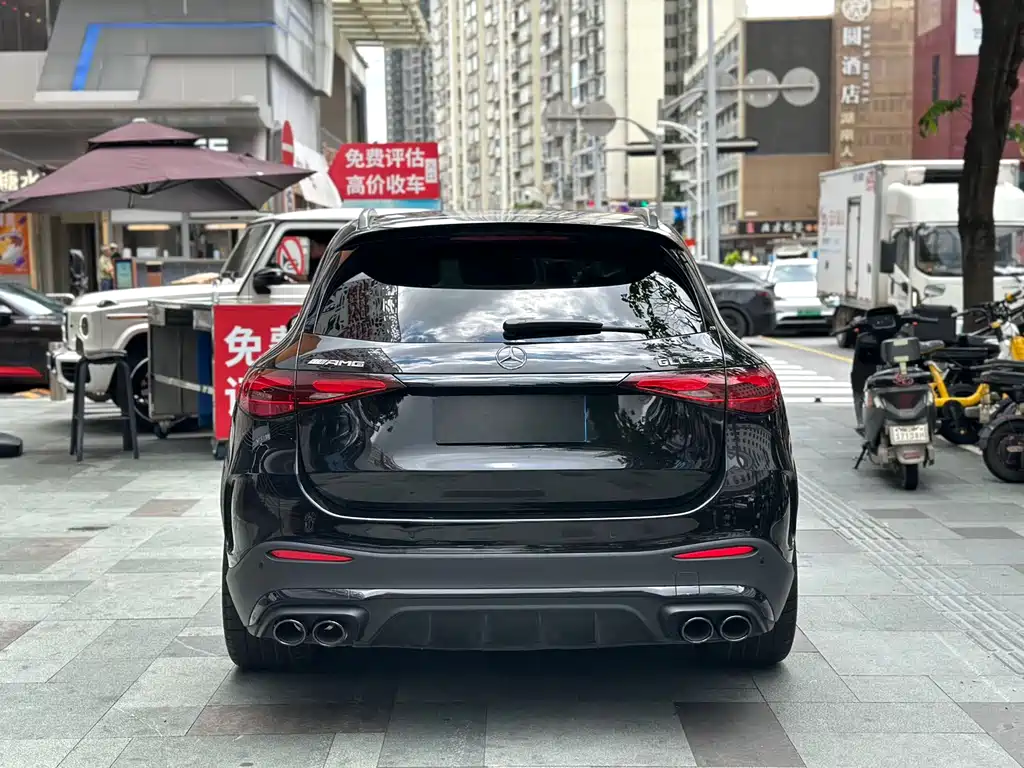 Mercedes-Benz GLC AMG 2024 — фото 8