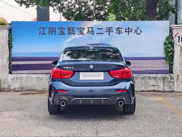 BMW 1 Series 2021