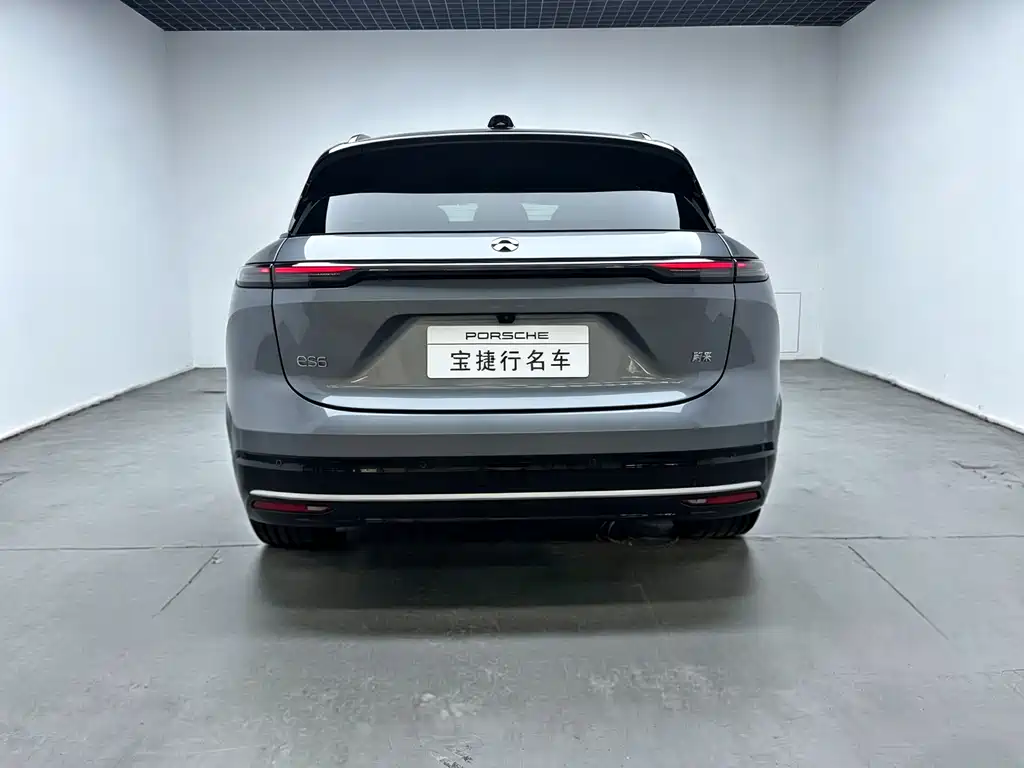 NIO ES6 2025