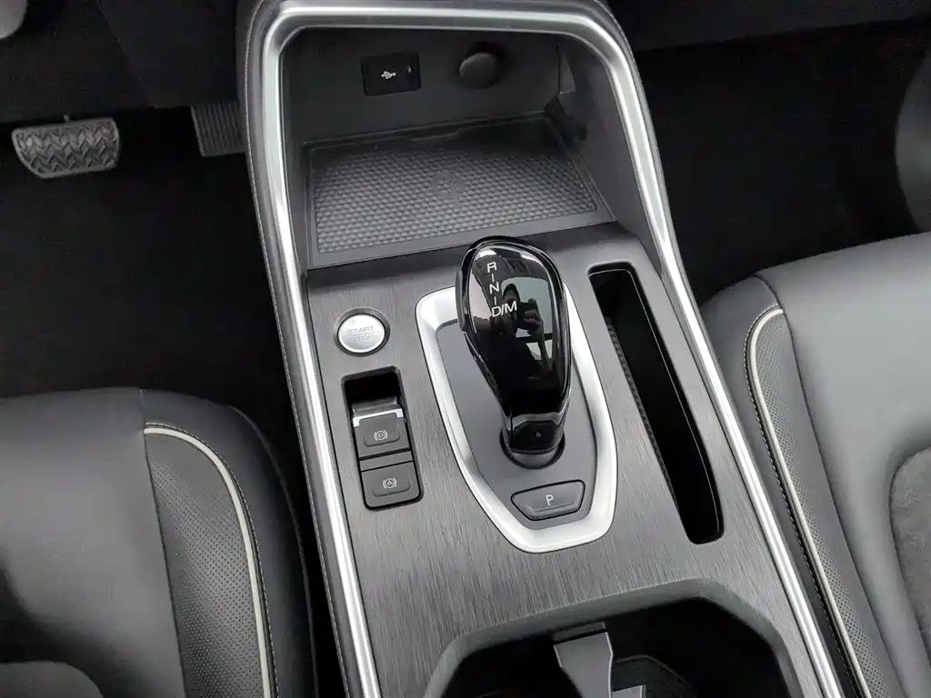 Haval H6 2023 — фото 13
