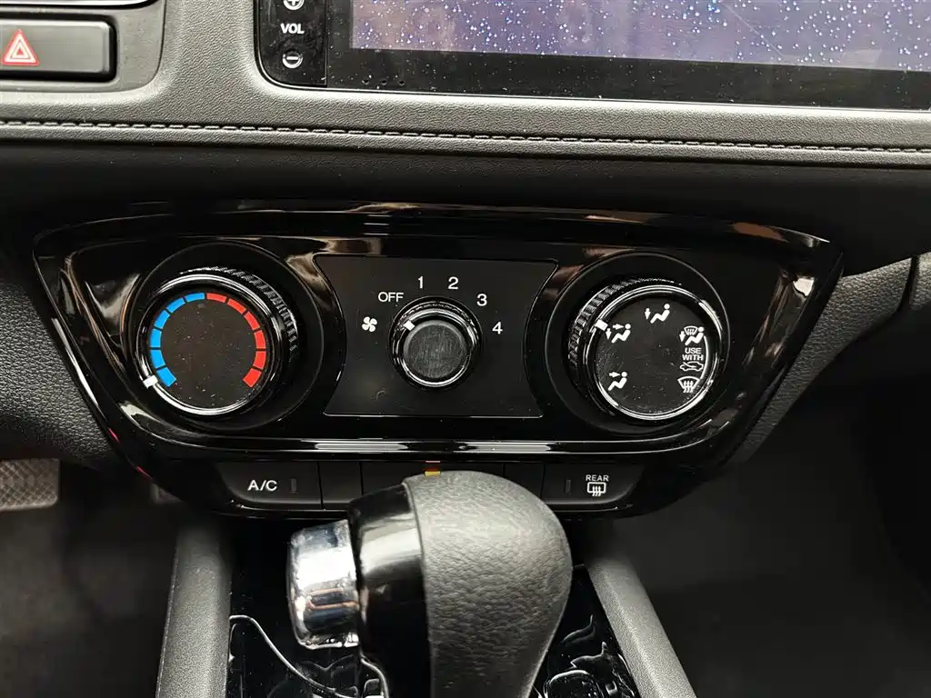 Honda Vezel 2021 — фото 15