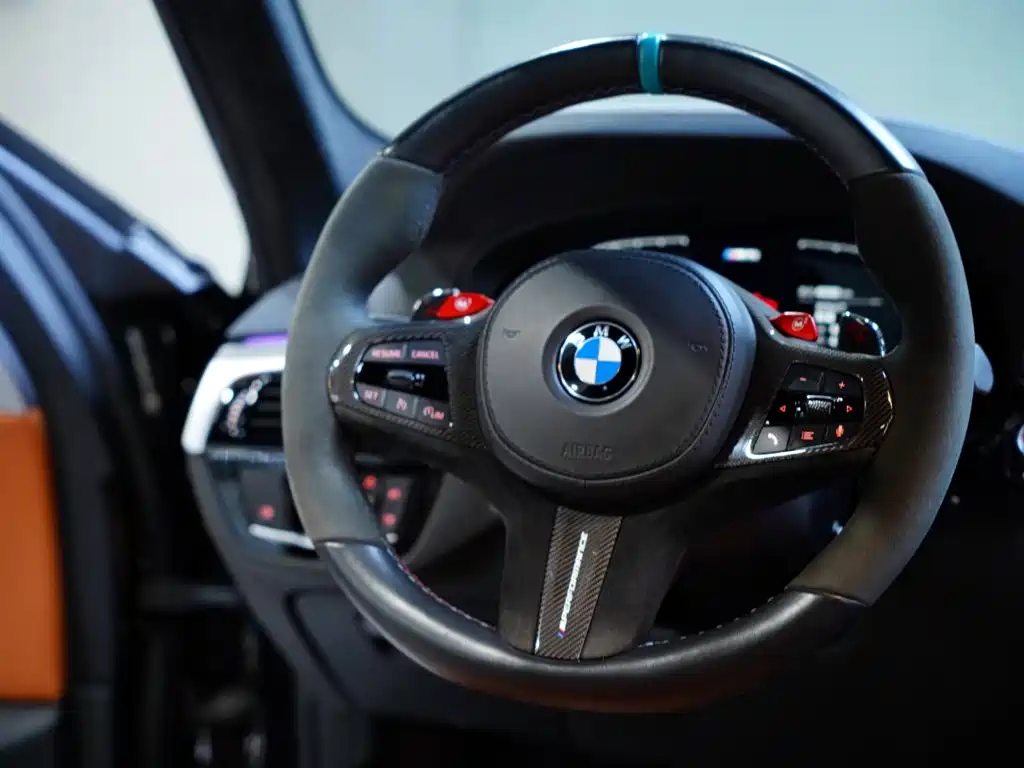 BMW M5 2021 — фото 34