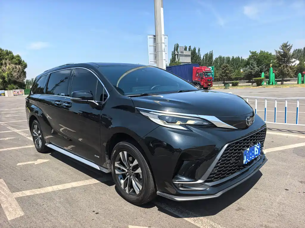 Toyota Granvia 2026