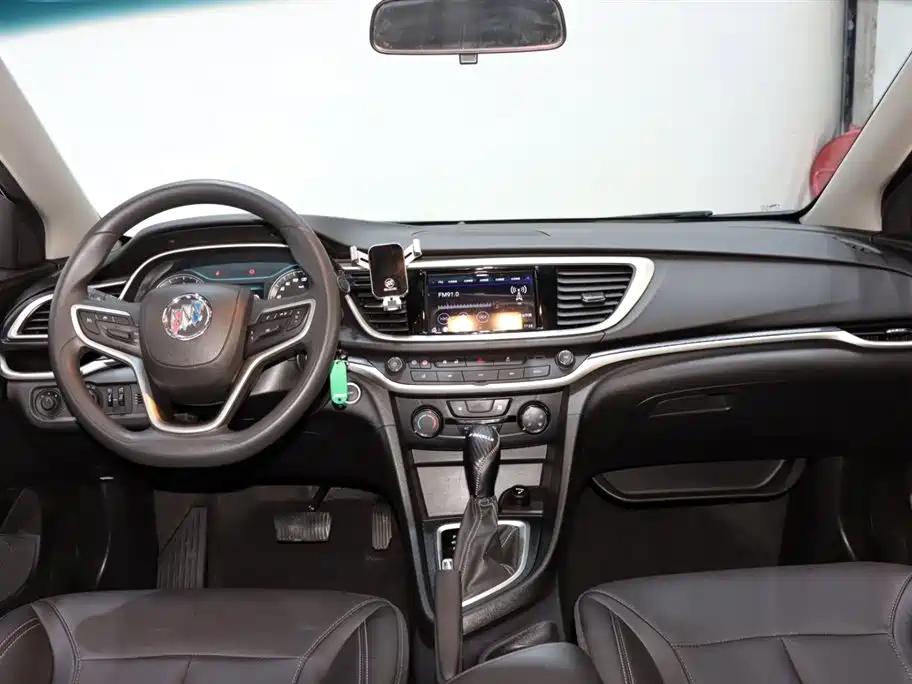 Buick Excelle 2021 — фото 12