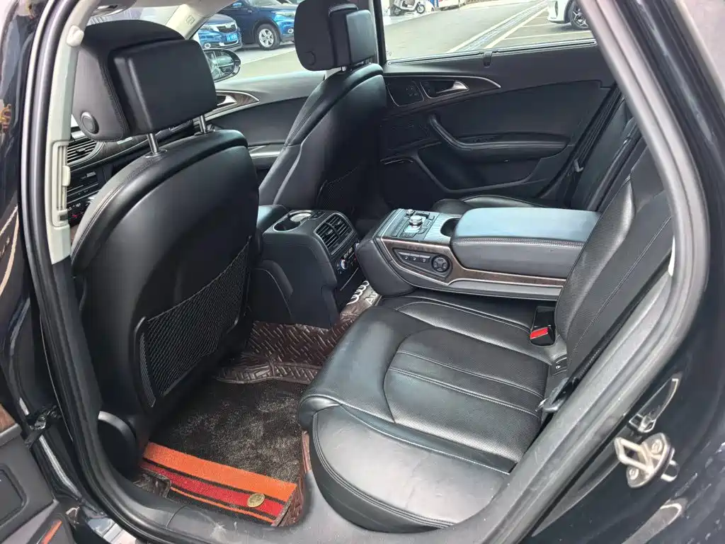 Audi A6L 2012