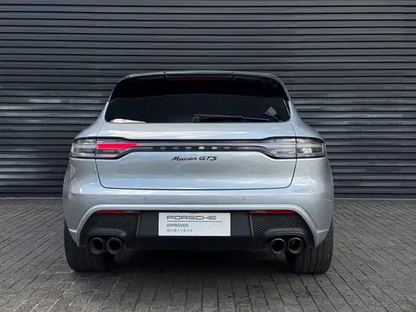 Porsche Macan 2022