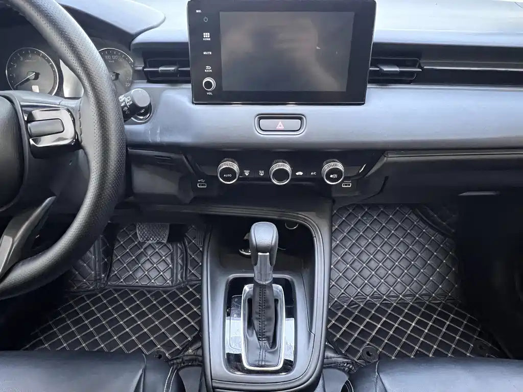 Honda Vezel 2023 — фото 10
