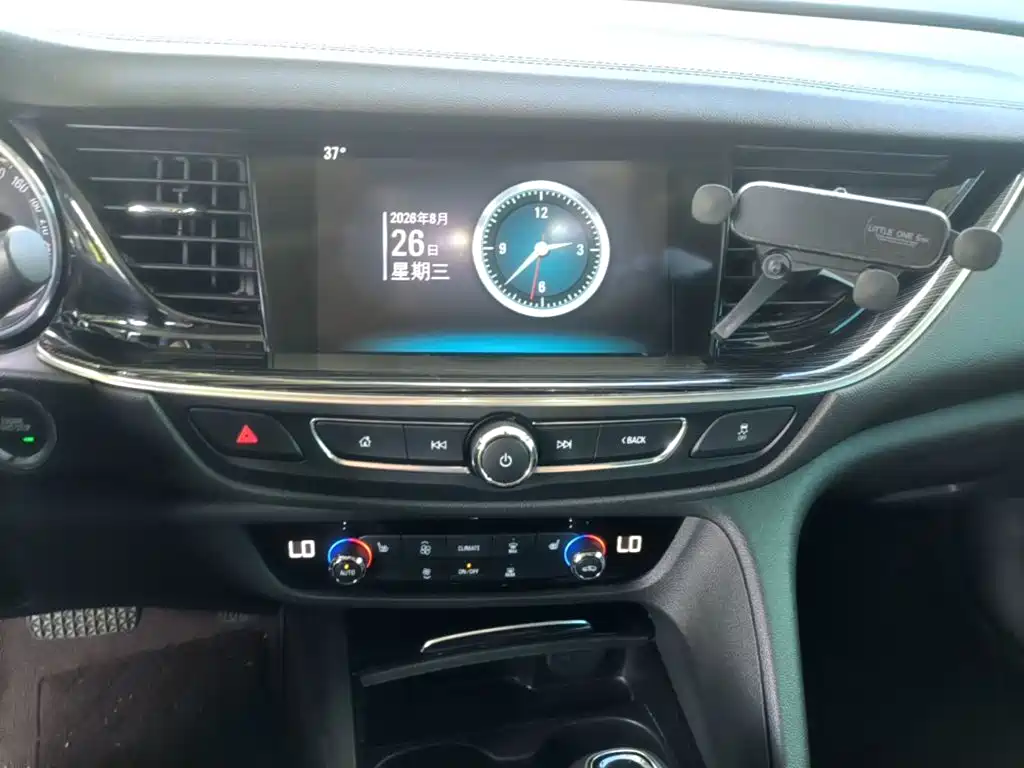 Buick Regal 2019 — фото 13