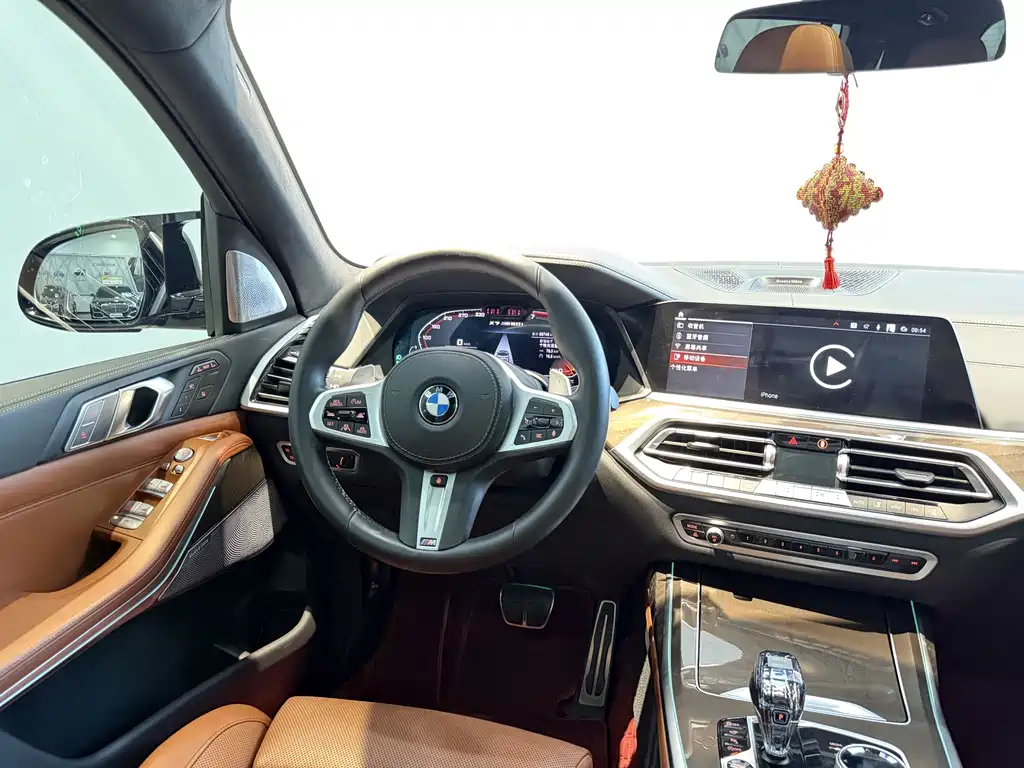 BMW X7 2022 — фото 18