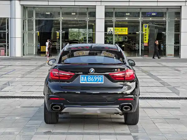 BMW X6 2015