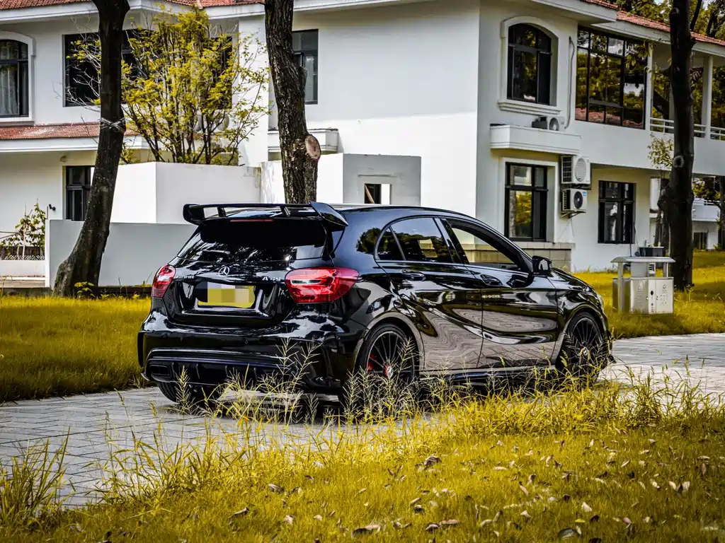 Mercedes-Benz A-Class AMG 2018 — фото 4