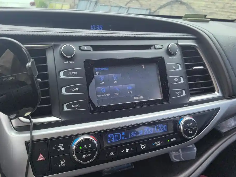 Toyota Highlander 2018 — фото 13