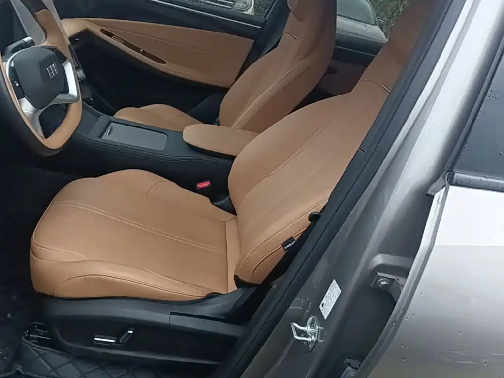 Geely Galaxy L7 2024 — фото 15