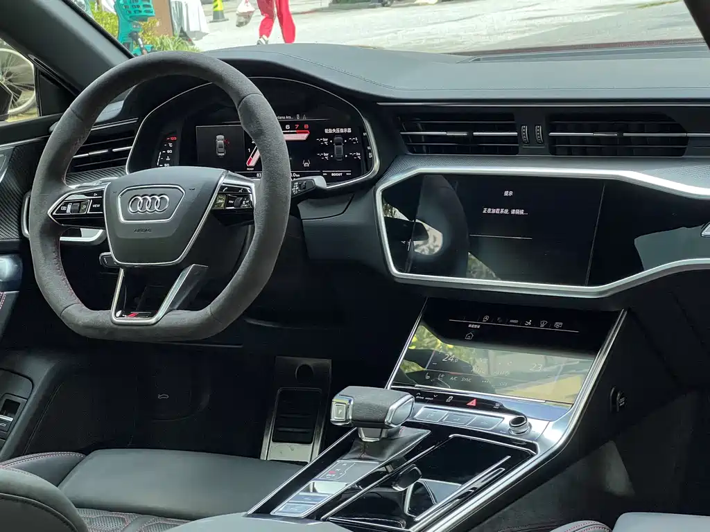 Audi RS 7 2025 — фото 21