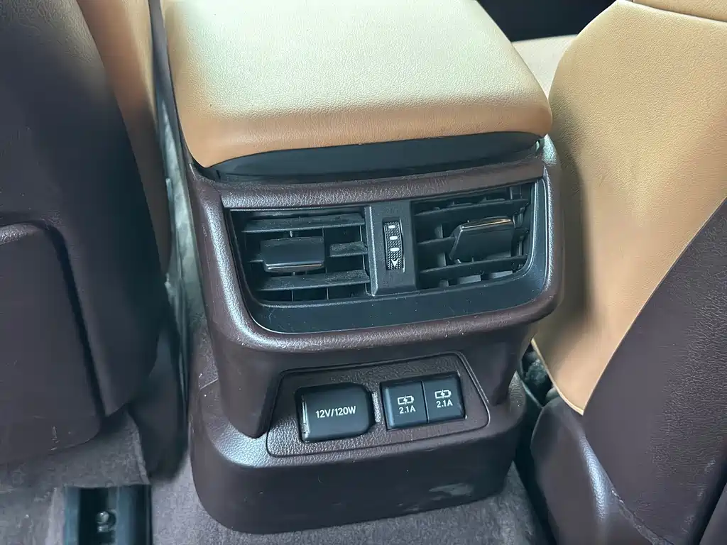 Lexus ES 2021 — фото 10