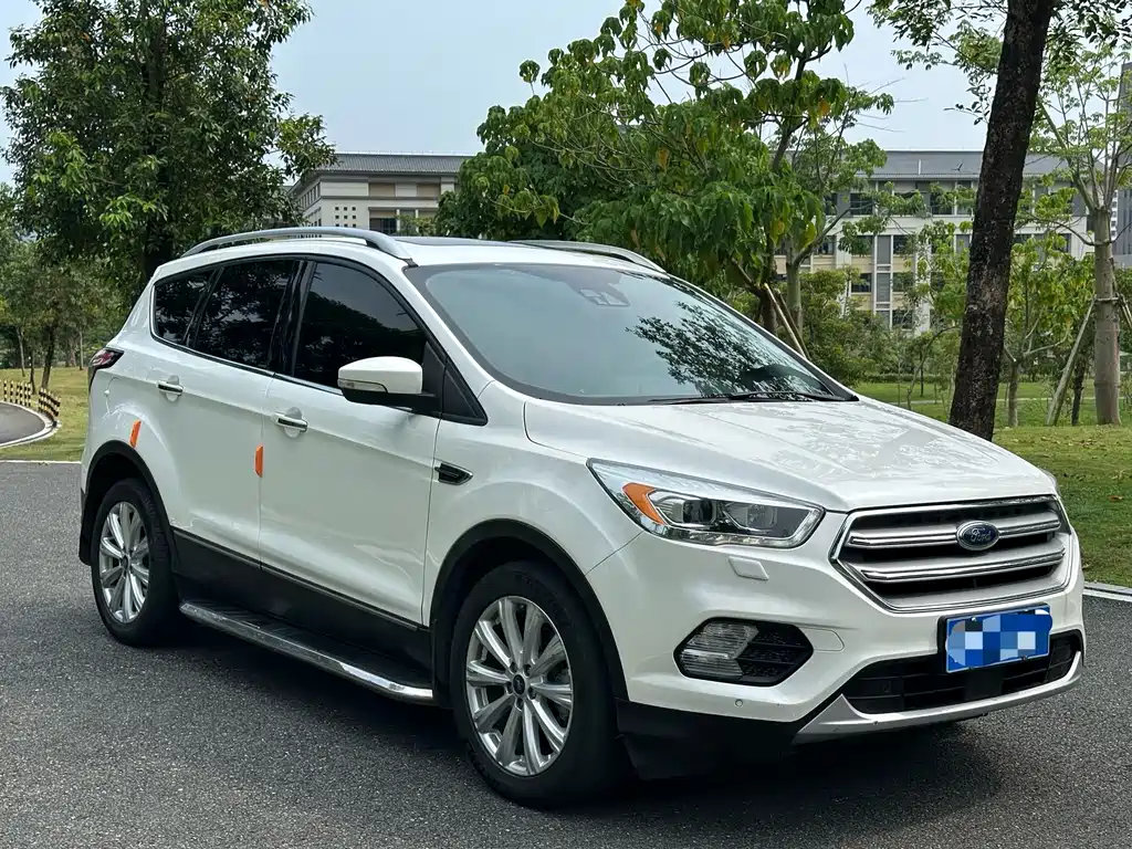 Ford Kuga 2017 — фото 3