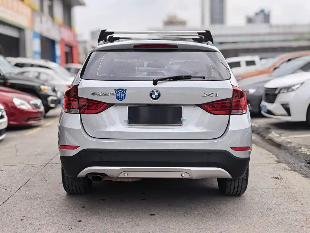 BMW X1 2015 — фото 16