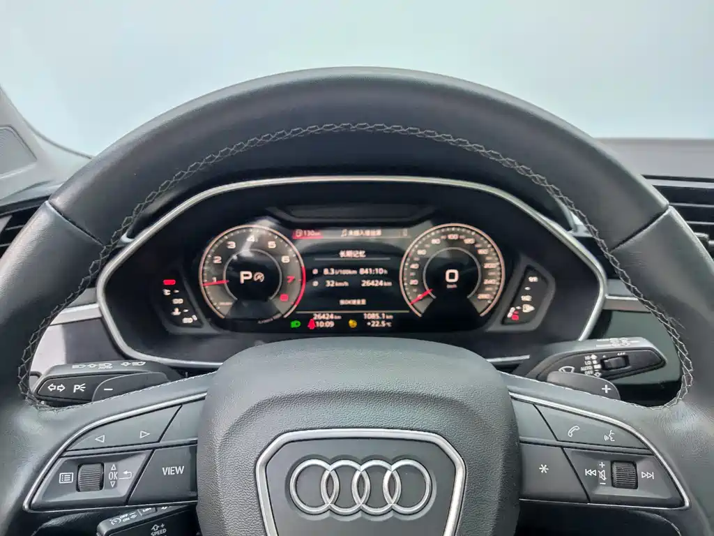 Audi Q3 2022 — фото 19