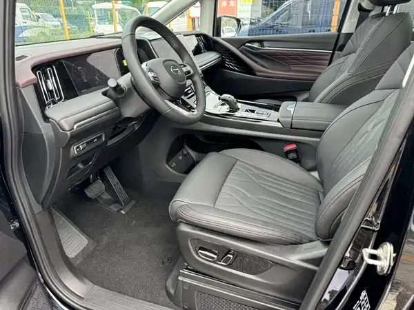 GAC Trumpchi M8 2025