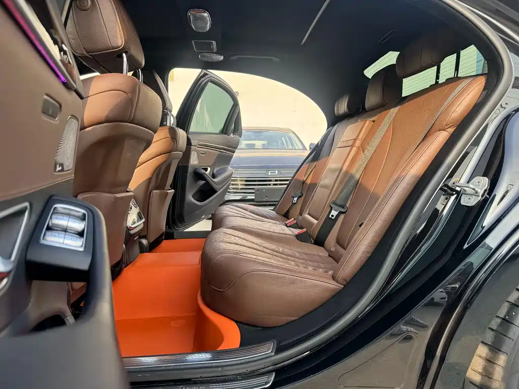 Mercedes-Benz S-Class 2015 — фото 18