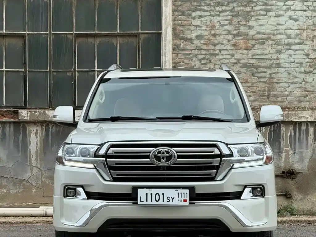 Toyota Land Cruiser 2019 — фото 2
