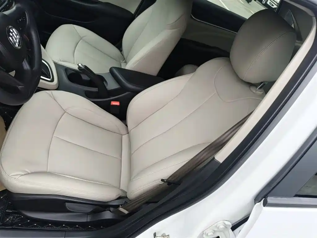 Buick Excelle 2016 — фото 15