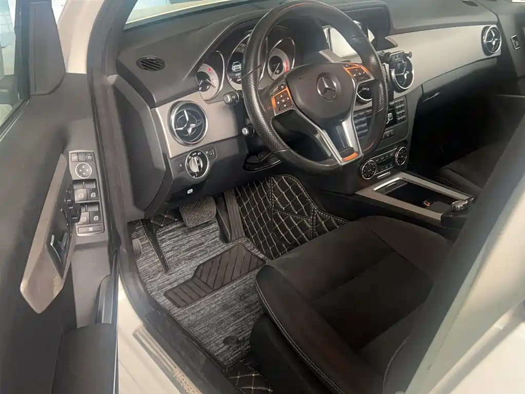 Mercedes-Benz GLK-Class 2015 — фото 13
