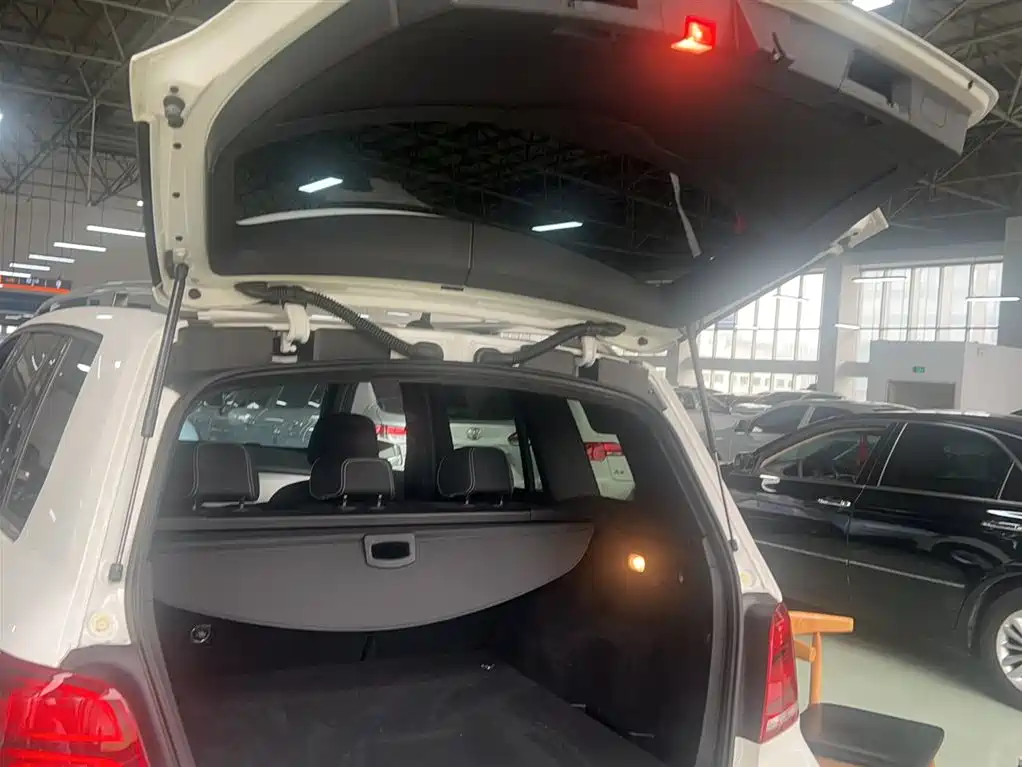 Mercedes-Benz GLK-Class 2015 — фото 11