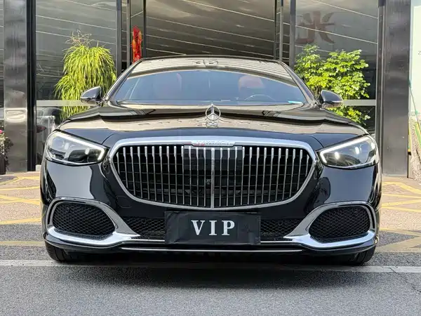 Mercedes-Benz Maybach S-Class 2024