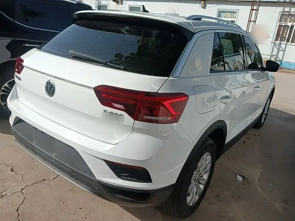 Volkswagen T-Roc 2019