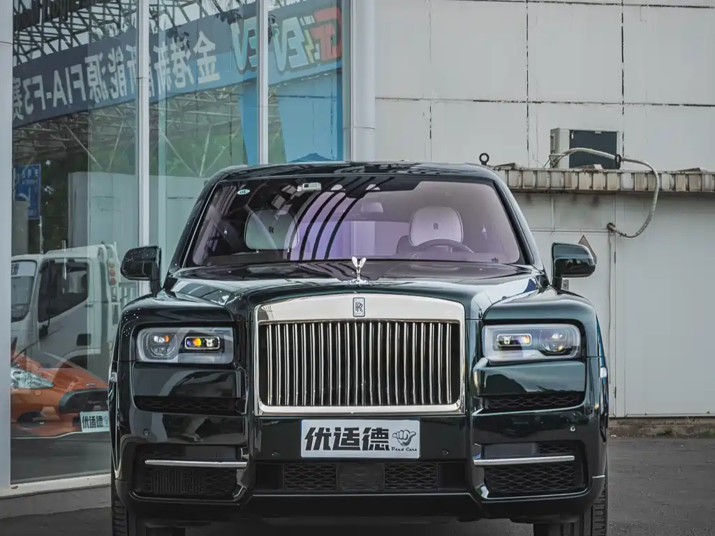 Rolls-Royce Cullinan 2020 — фото 2