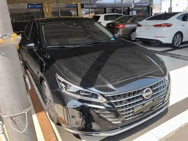 Nissan Teana 2022