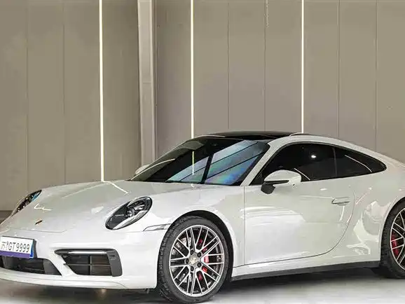 Porsche 911 2019