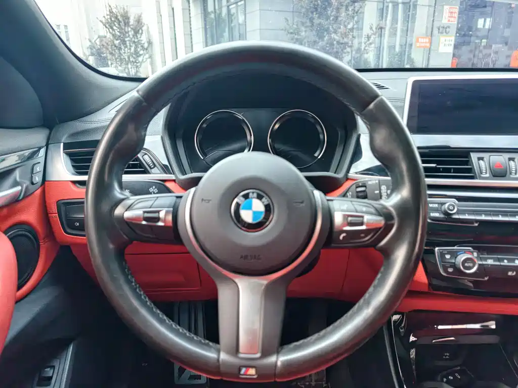 BMW X2 2020 — фото 17