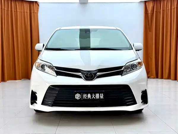 Toyota Sienna 2018