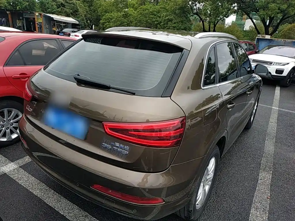 Audi Q3 2015
