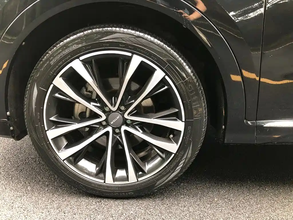 Jetour Jietu X70 PLUS 2021 — фото 17