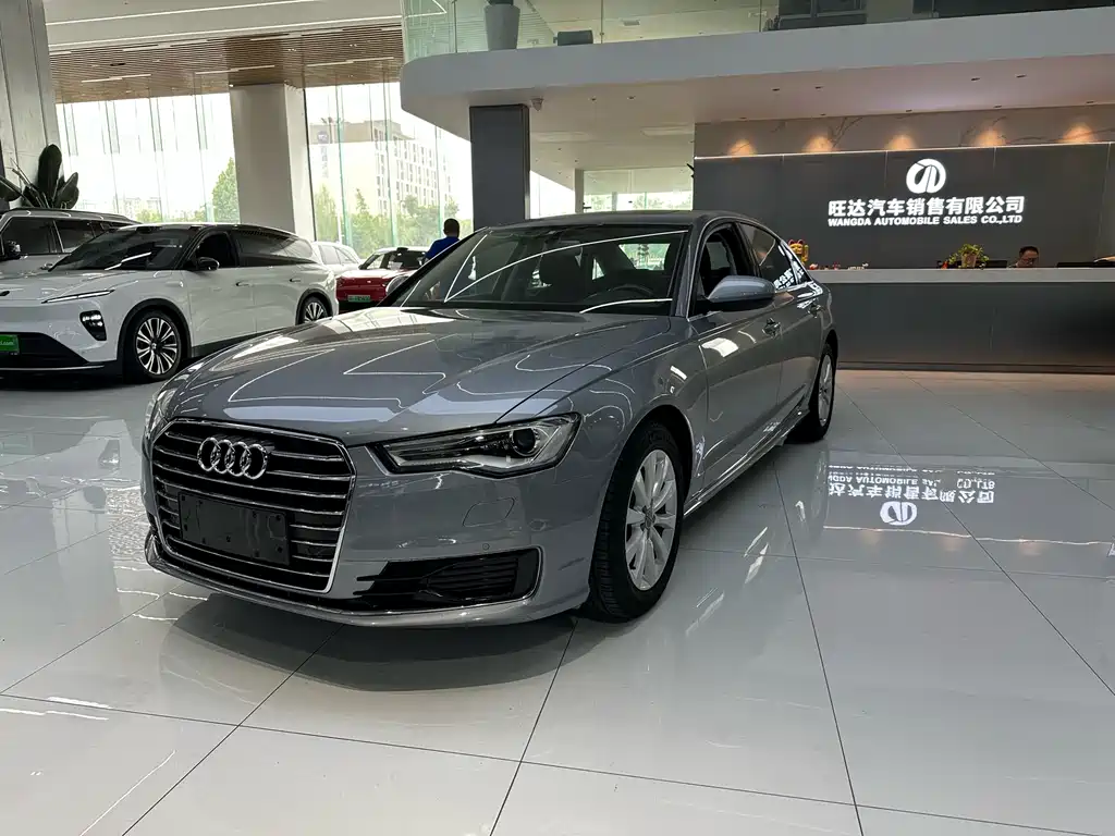 Audi A6L 2016 — фото 1