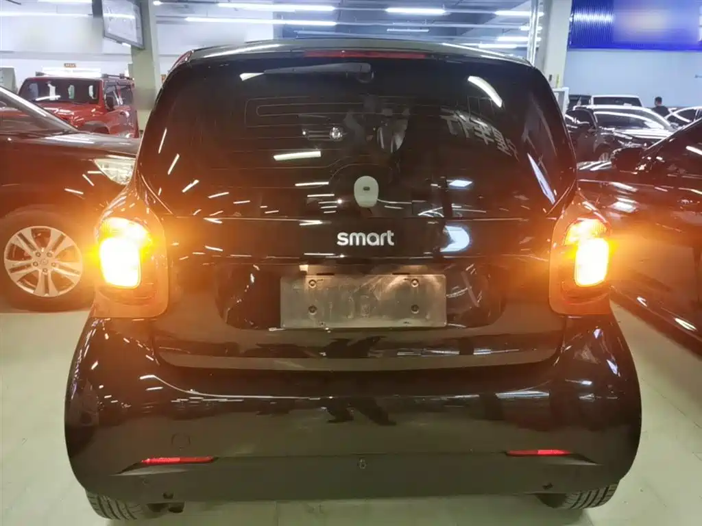 smart Fortwo 2015 — фото 6
