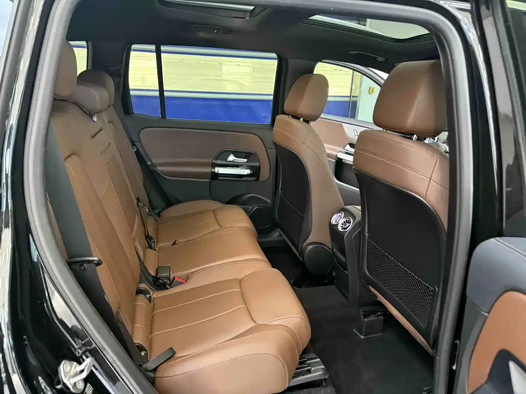 Mercedes-Benz GLB 2020 — фото 20