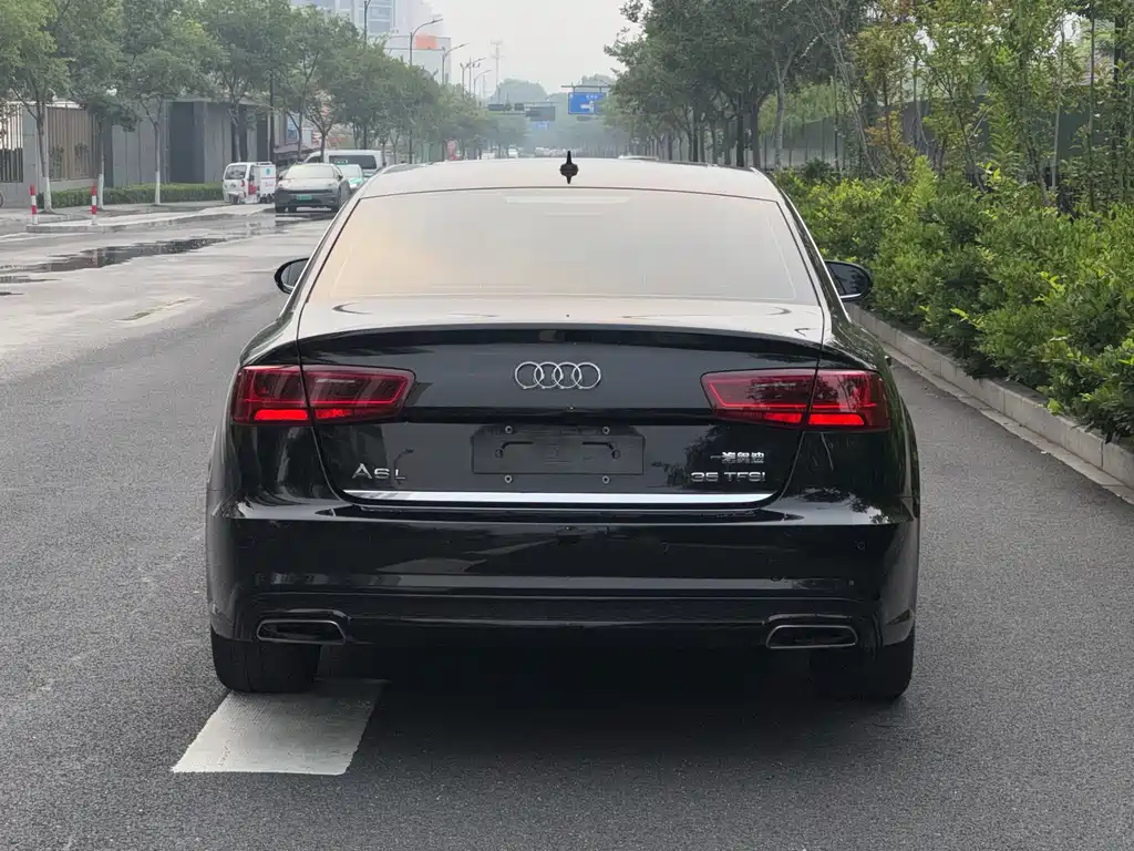 Audi A6L 2019