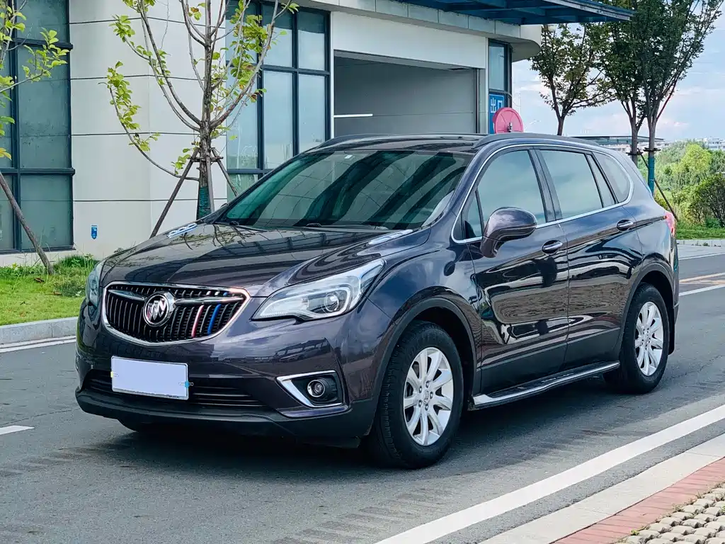 Buick Envision Plus 2018 — фото 1