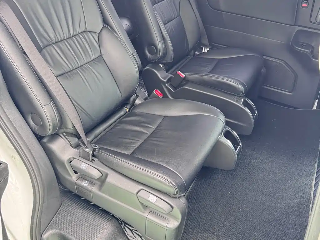 Honda Odyssey 2023 — фото 11